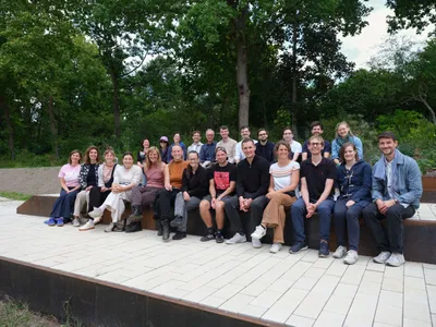 Gruppenfoto auf dem LAGA Gelände